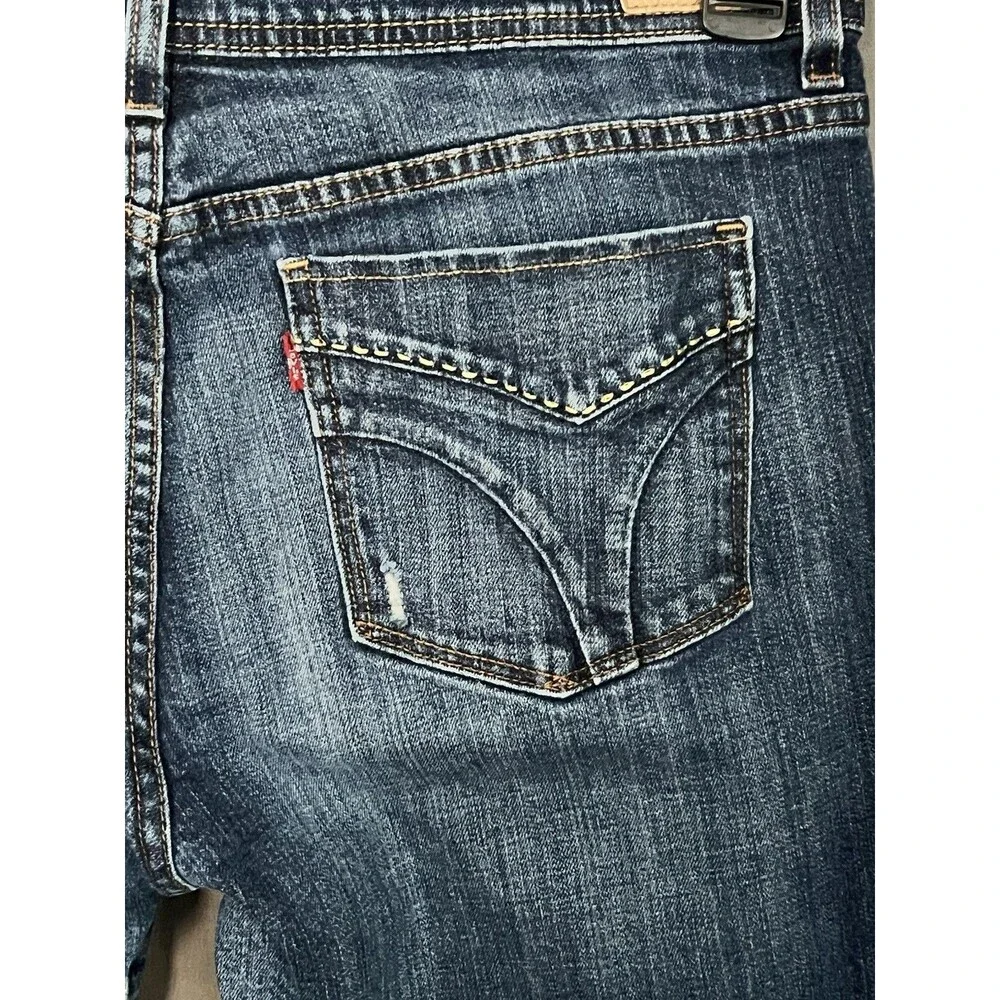 Levi's 505 Straight Leg Jeans Women's Size 12 S/C Medium Wash Denim